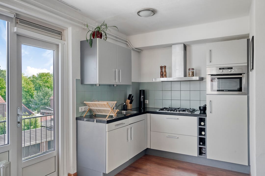 Foto 11 van Joost van den Vondellaan 43