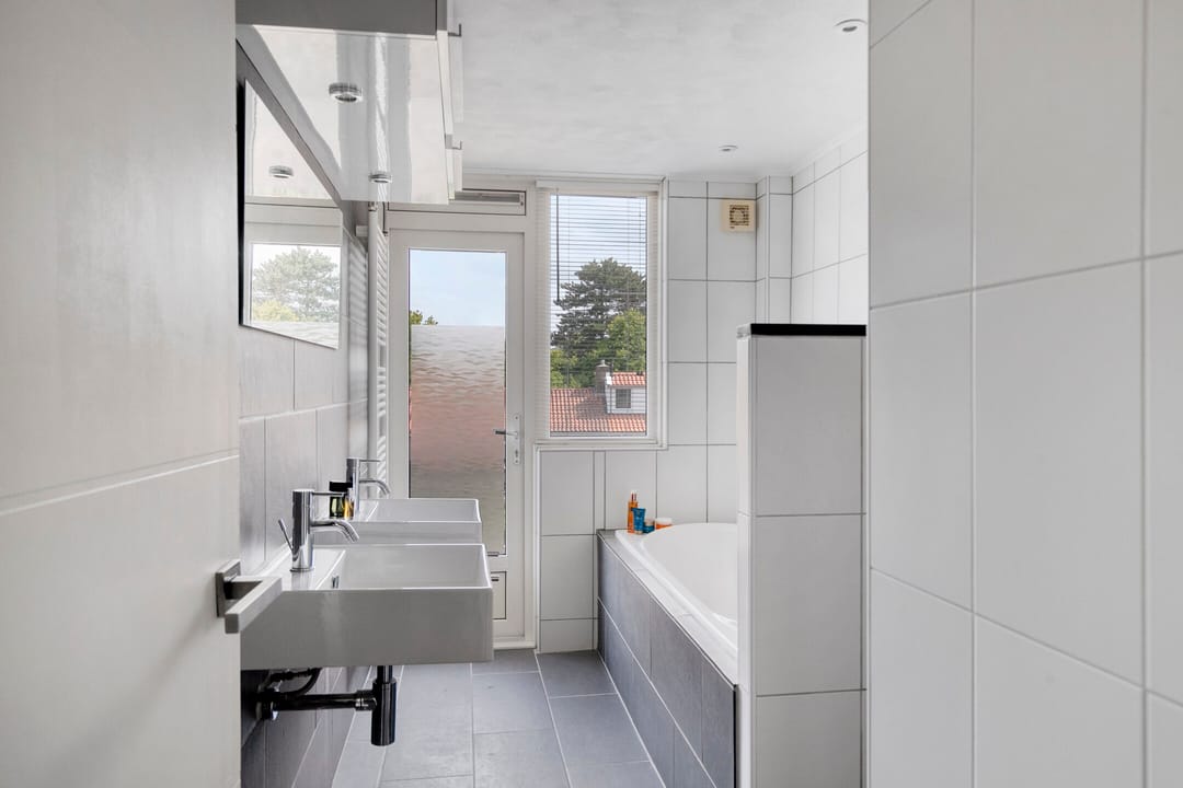 Foto 16 van Joost van den Vondellaan 43