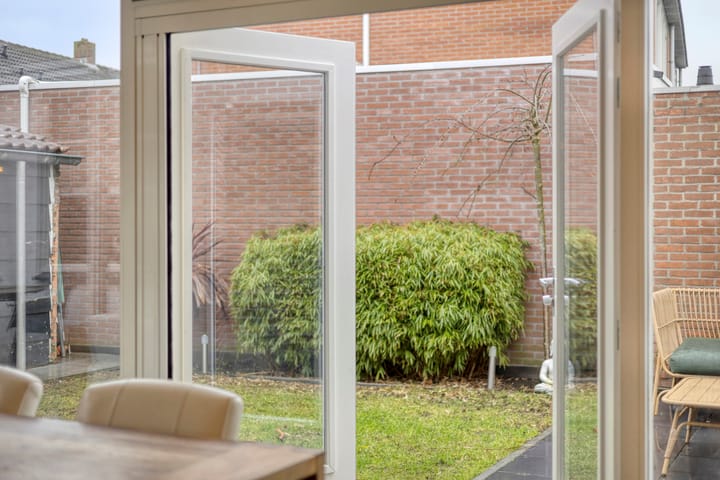 Photo 16 of Noordstraat 31