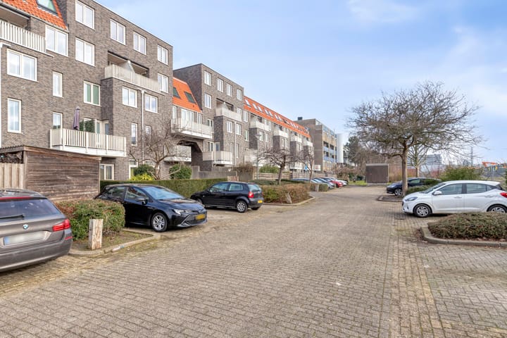 Foto 36 van Rotterdamsedijk 373