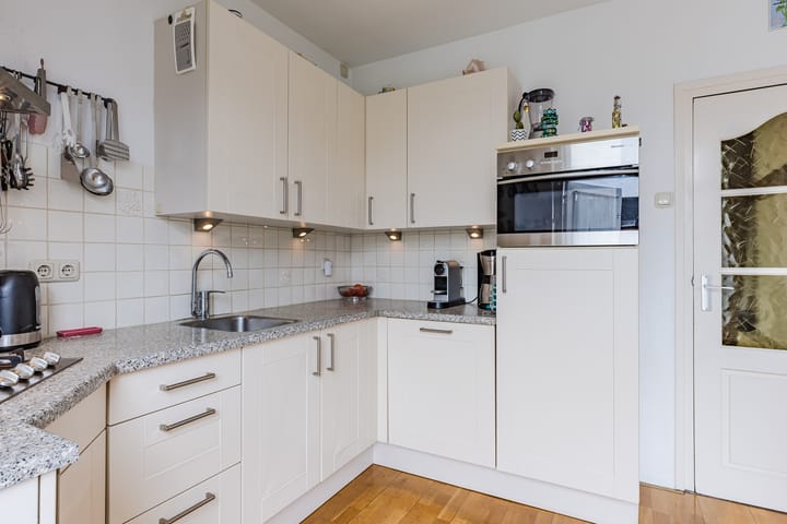 Photo 10 of Spuistraat 20