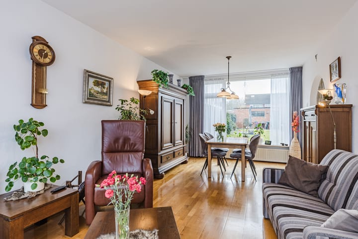 Foto 2 van Spuistraat 20