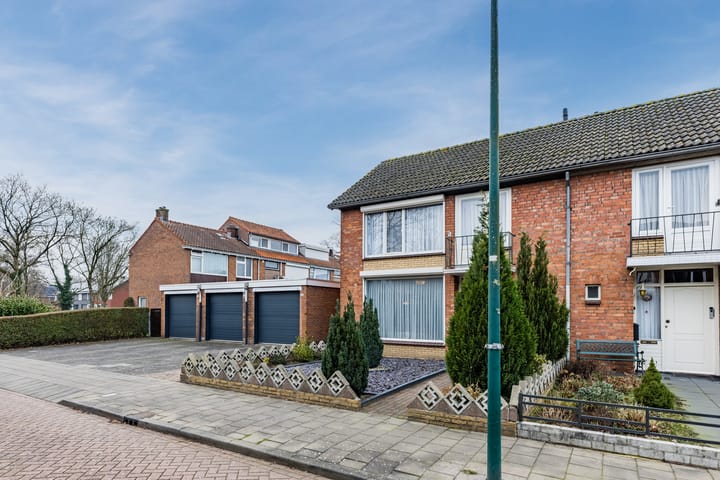 Photo 35 of Spuistraat 20