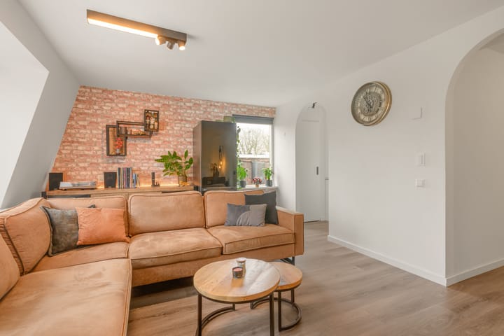 Foto 6 van Kantemarsweg 8-D