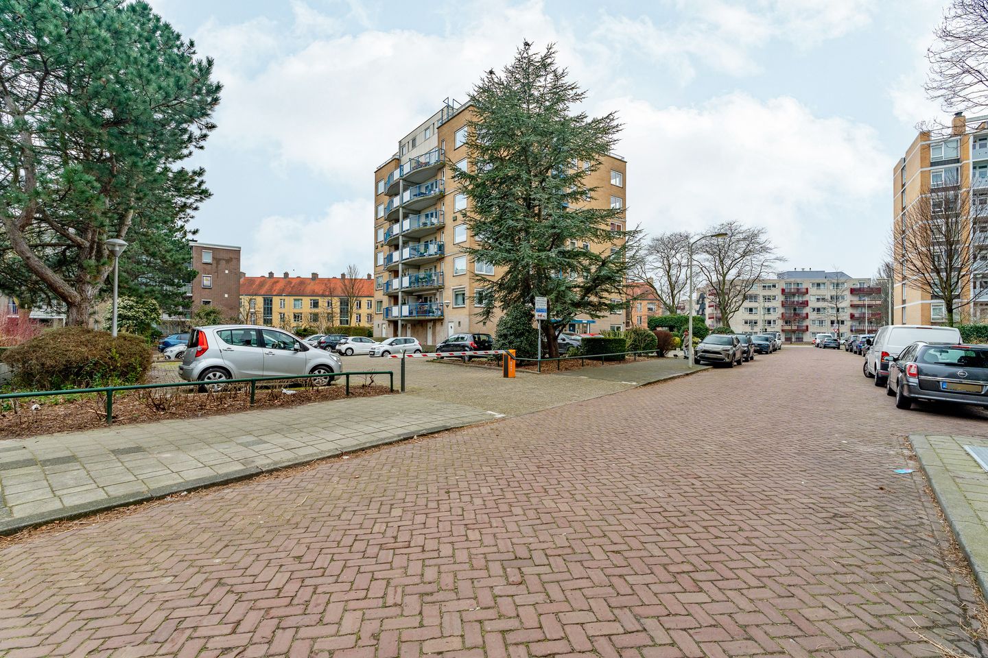 Photo 44 of Louis Davidsstraat 228