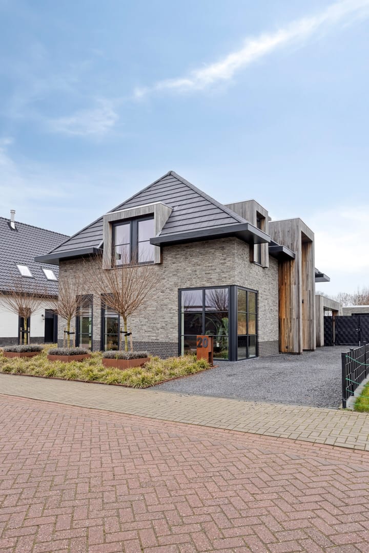 Photo 6 of Louis Pasteurstraat 20