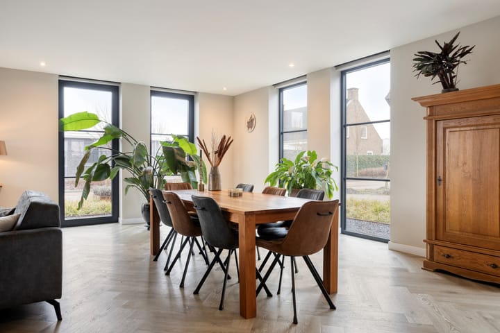 Photo 15 of Louis Pasteurstraat 20