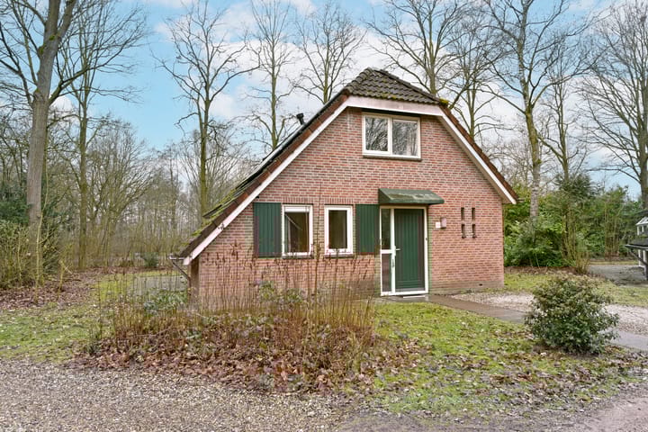 Photo 2 of Landweerswal 2-210