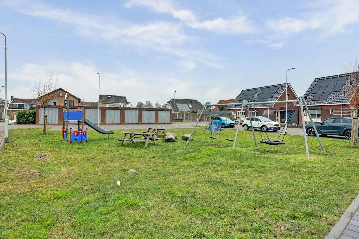 Foto 34 van Koningin Maximahof 44