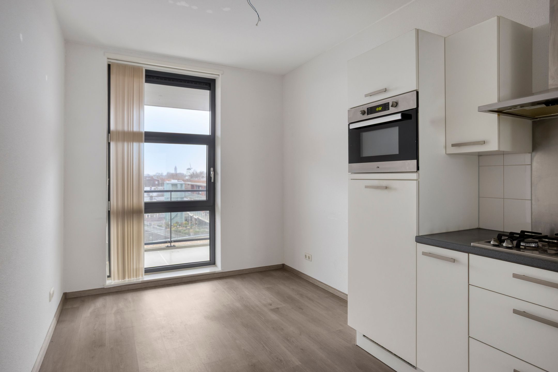 Photo 15 of Westerscheldeplein 106