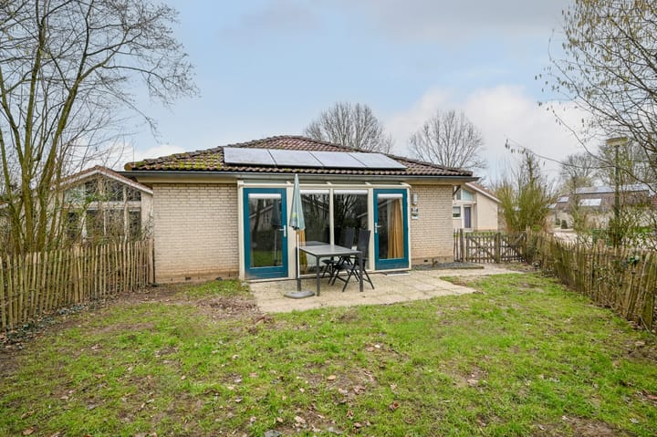 Photo 3 of Landweerswal 2-32