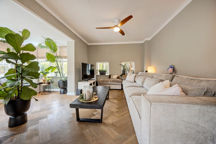 Foto 4 van Courteniusstraat 6