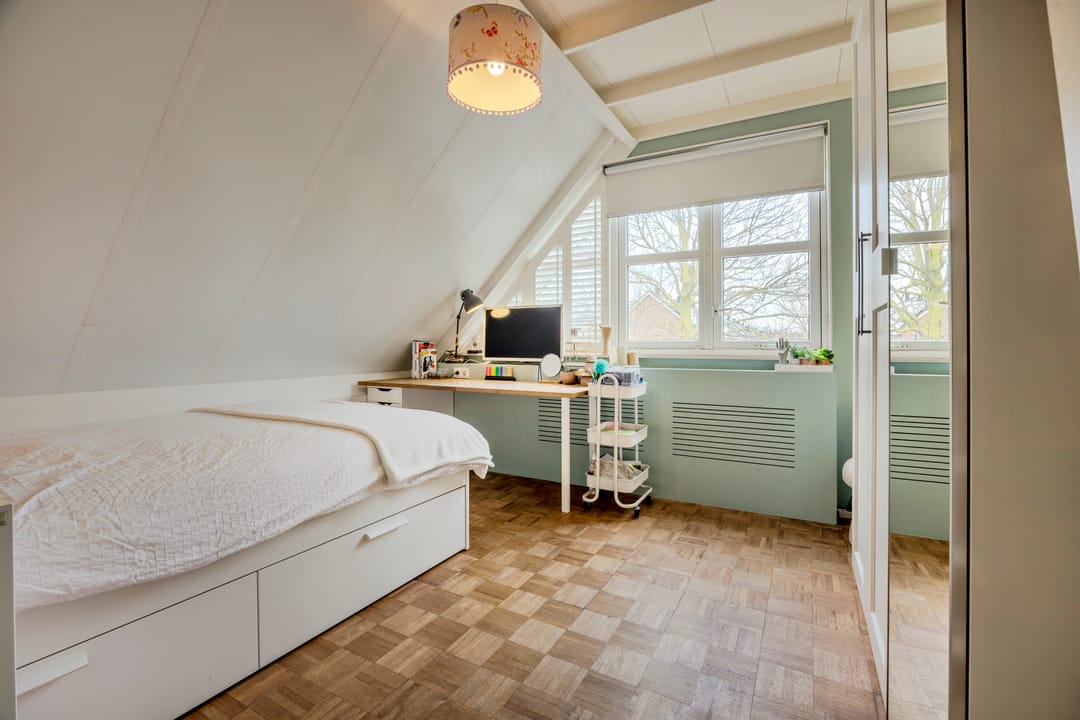 Photo 31 of Courteniusstraat 6