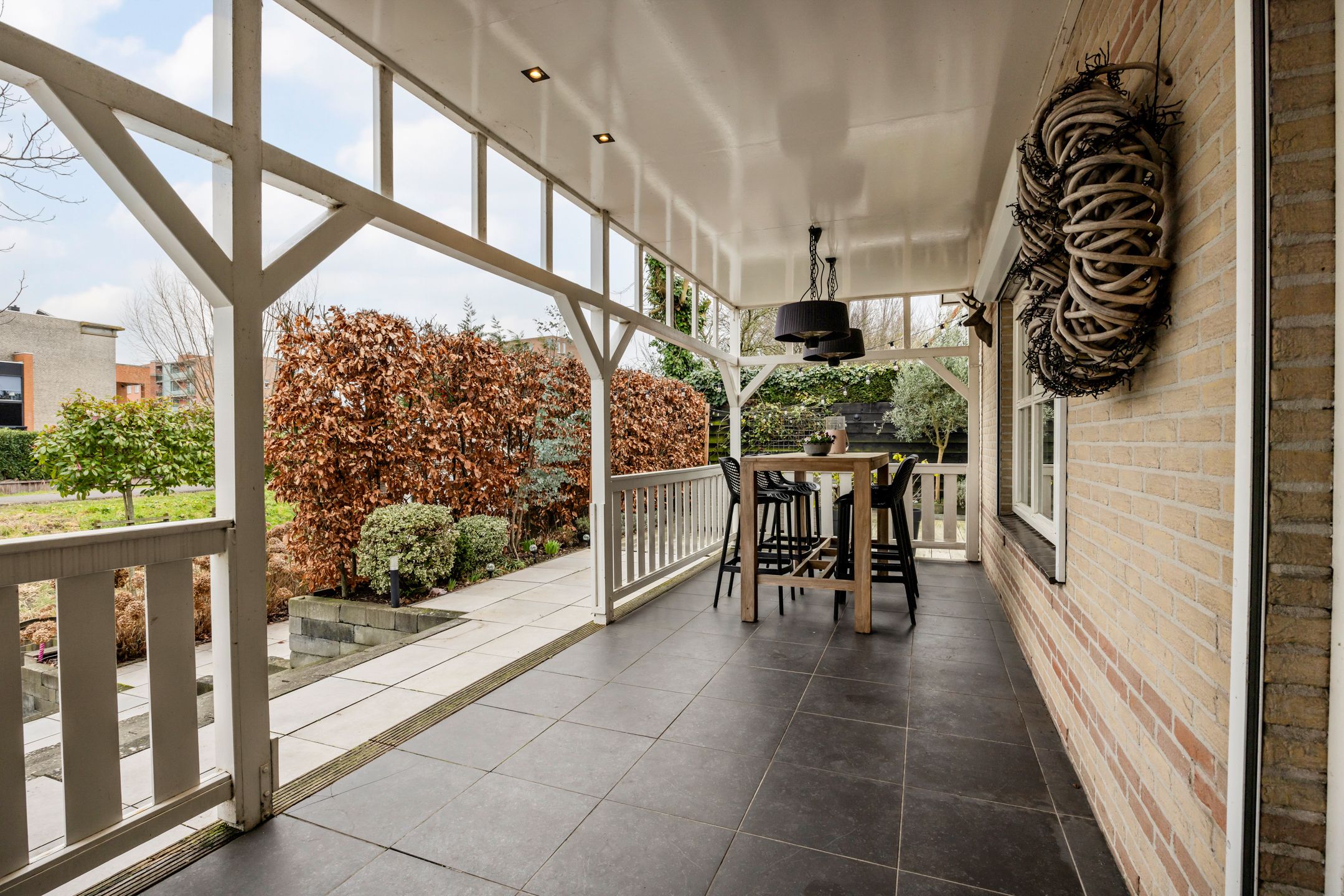 Photo 42 of Courteniusstraat 6