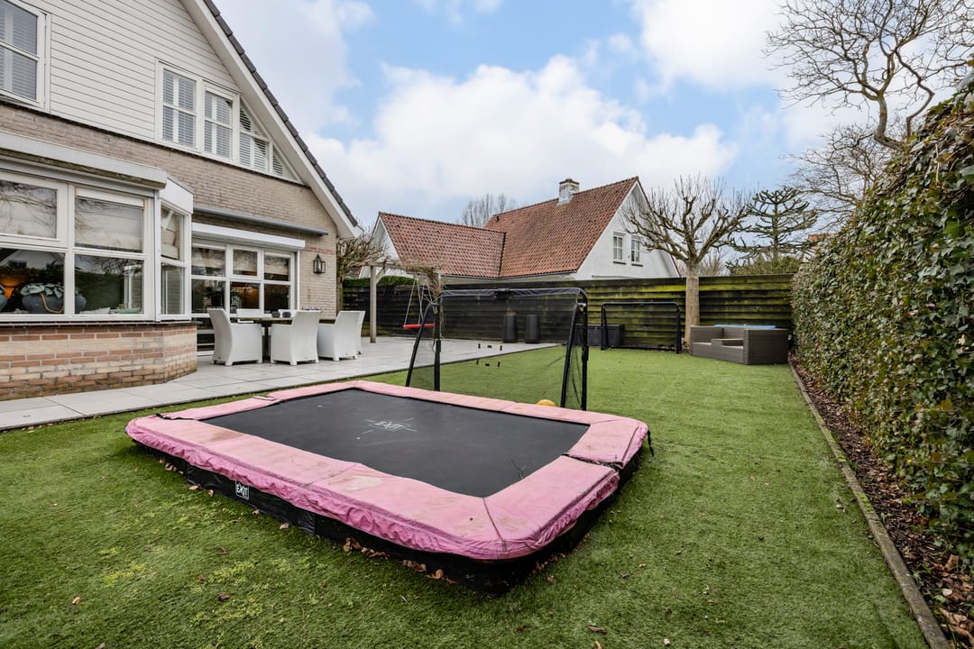 Photo 53 of Courteniusstraat 6