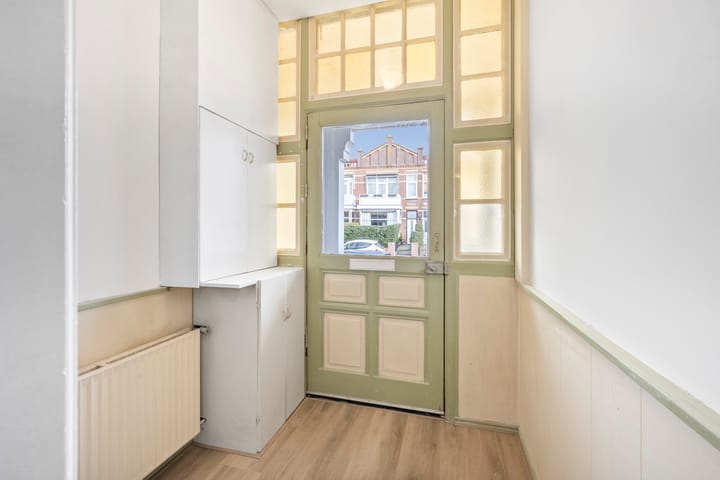 Photo 20 of Haarlemmerstraat 74