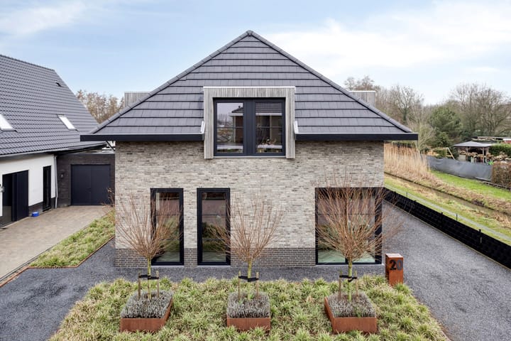 Photo 38 of Louis Pasteurstraat 20