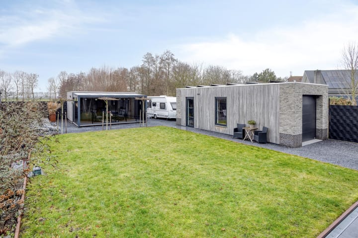 Photo 39 of Louis Pasteurstraat 20