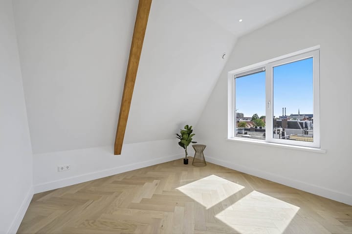 Foto 17 van Piet Heinplein 3-C