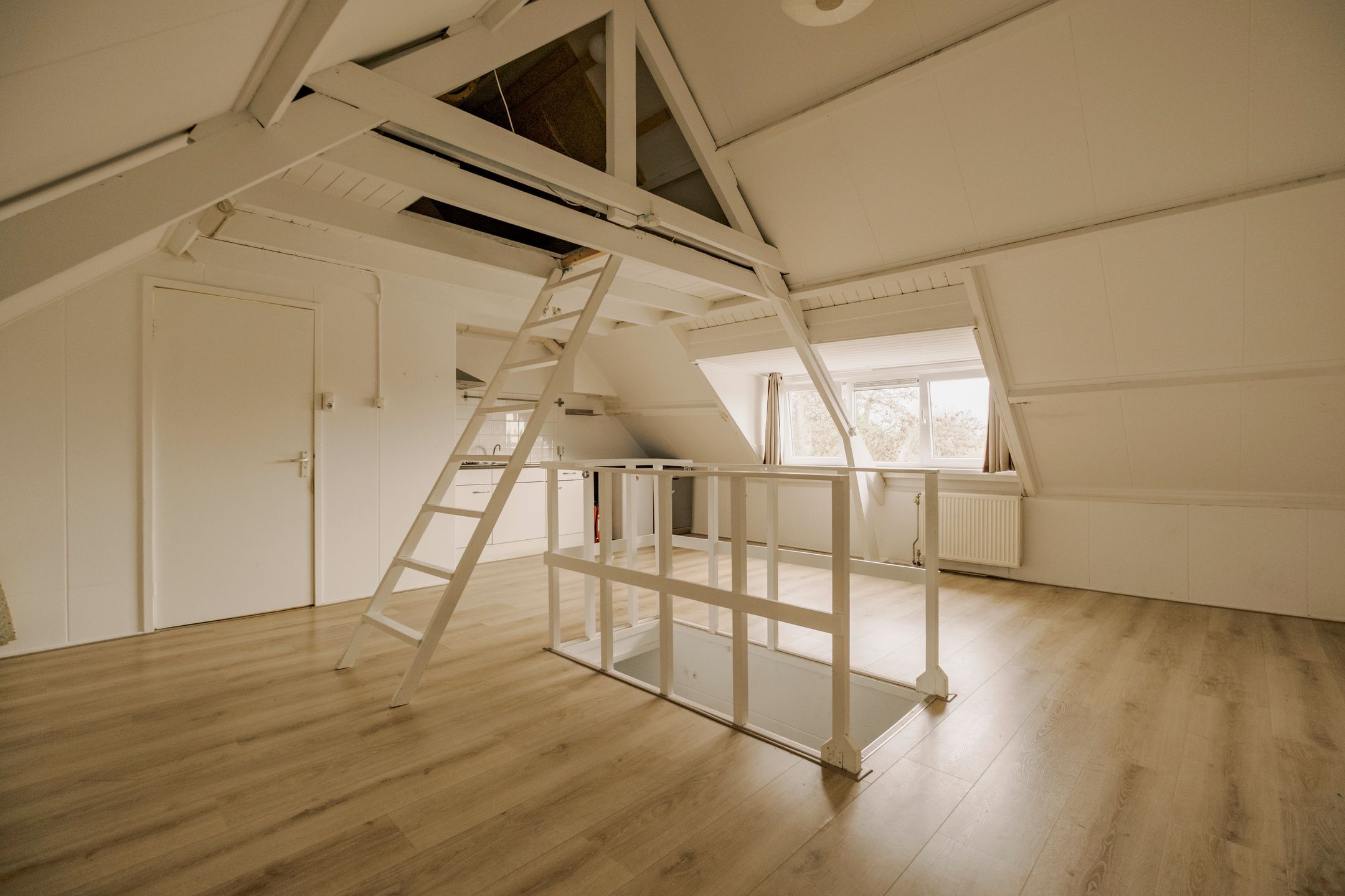 Photo 12 of Vaartweg 143