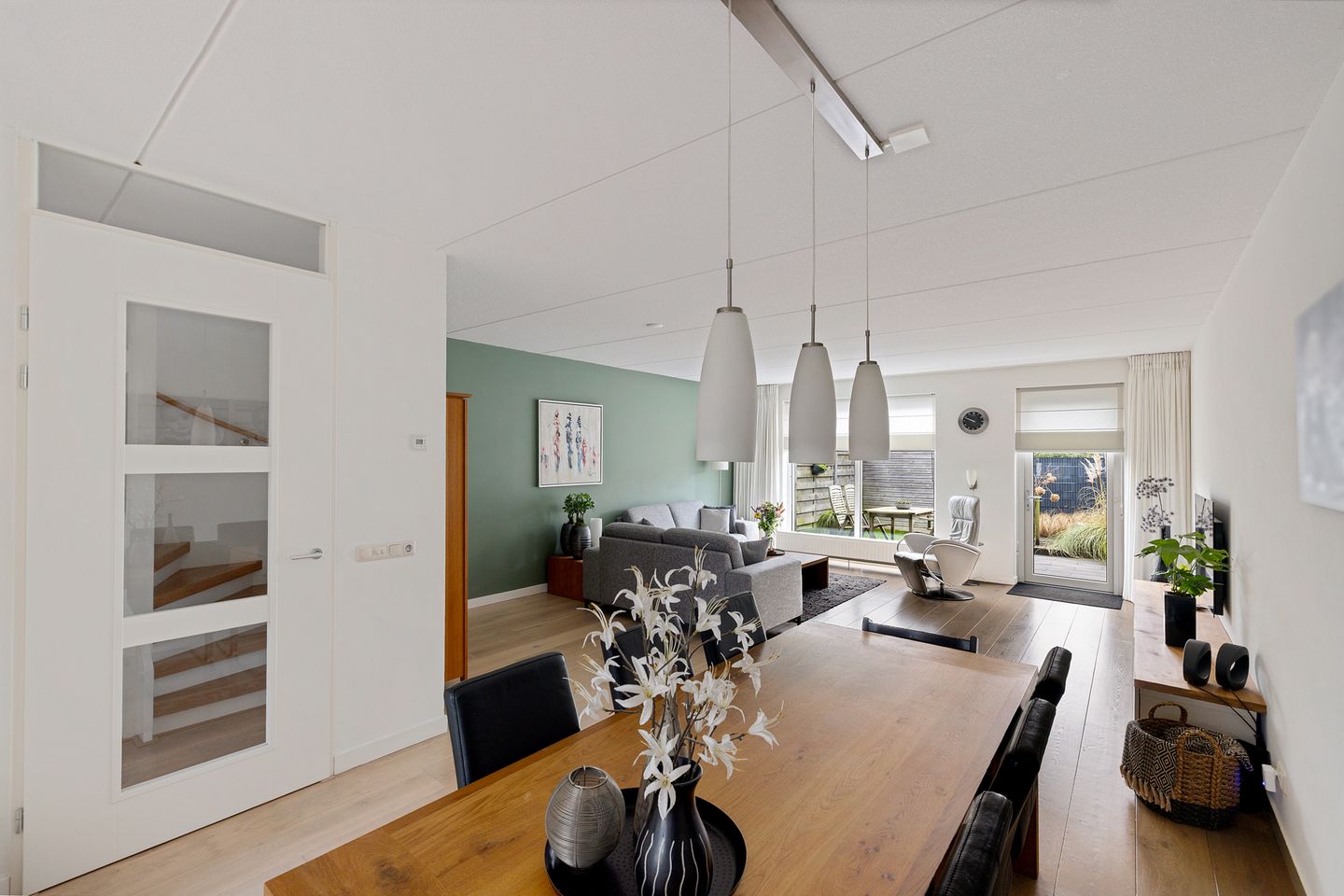 Foto 14 van Domela Nieuwenhuisweg 49