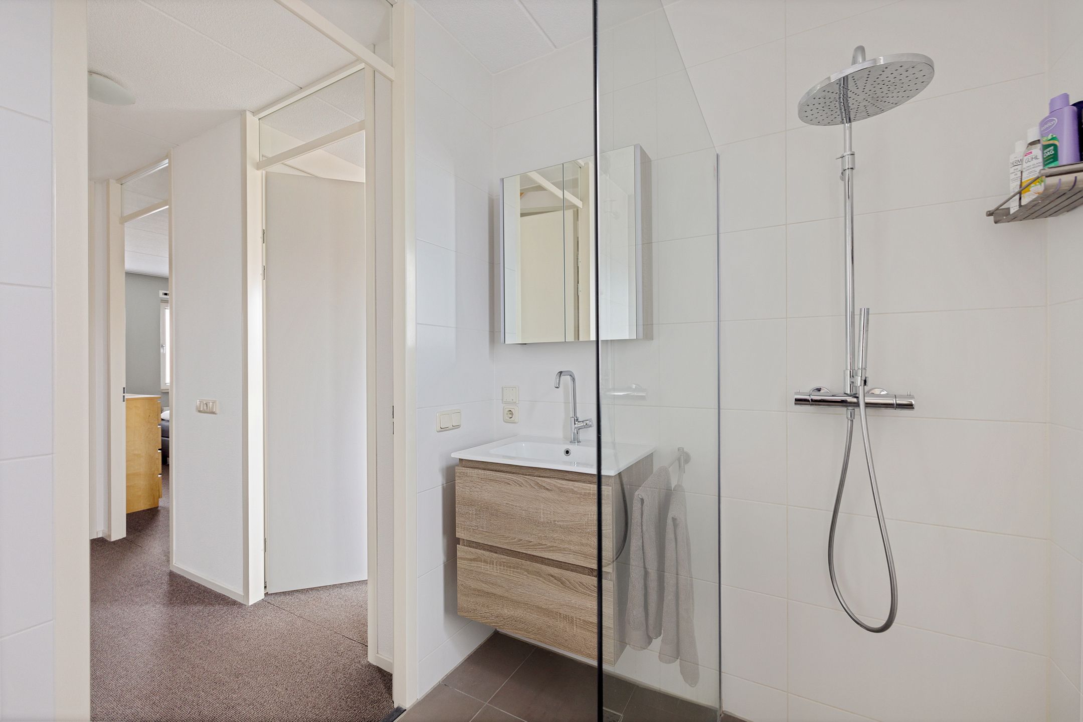 Foto 36 van Domela Nieuwenhuisweg 49