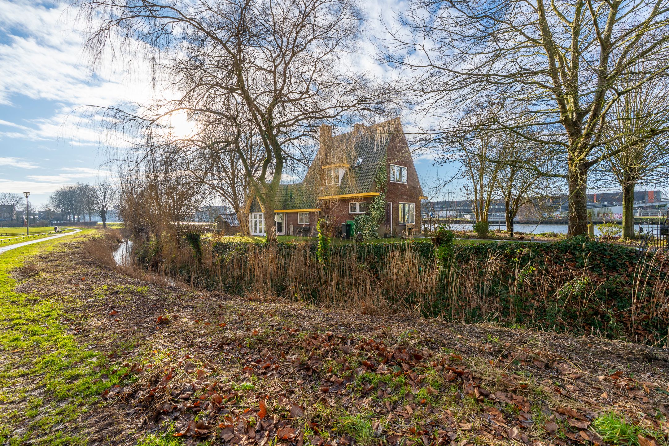 Photo 6 of Oostkanaaldijk 1-B