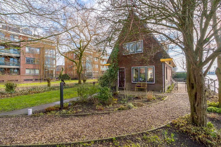 Photo 9 of Oostkanaaldijk 1-B