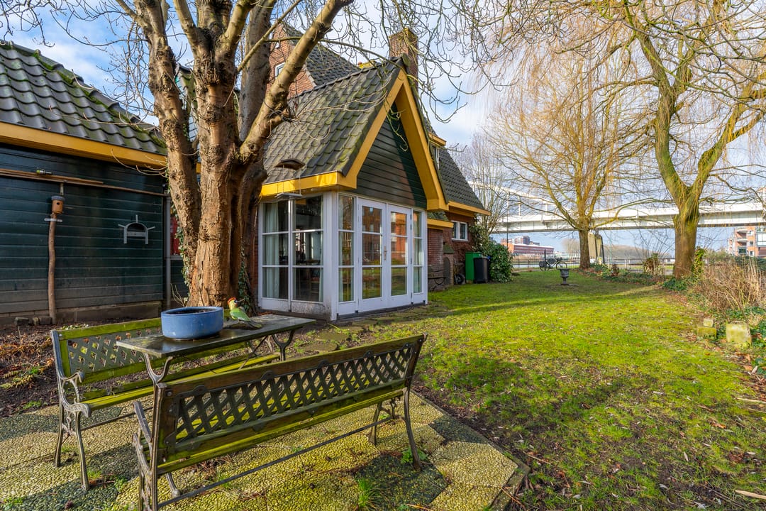 Photo 37 of Oostkanaaldijk 1-B