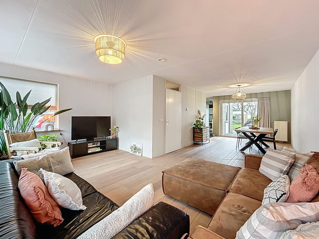 Photo 8 of Molenstraat 76-A