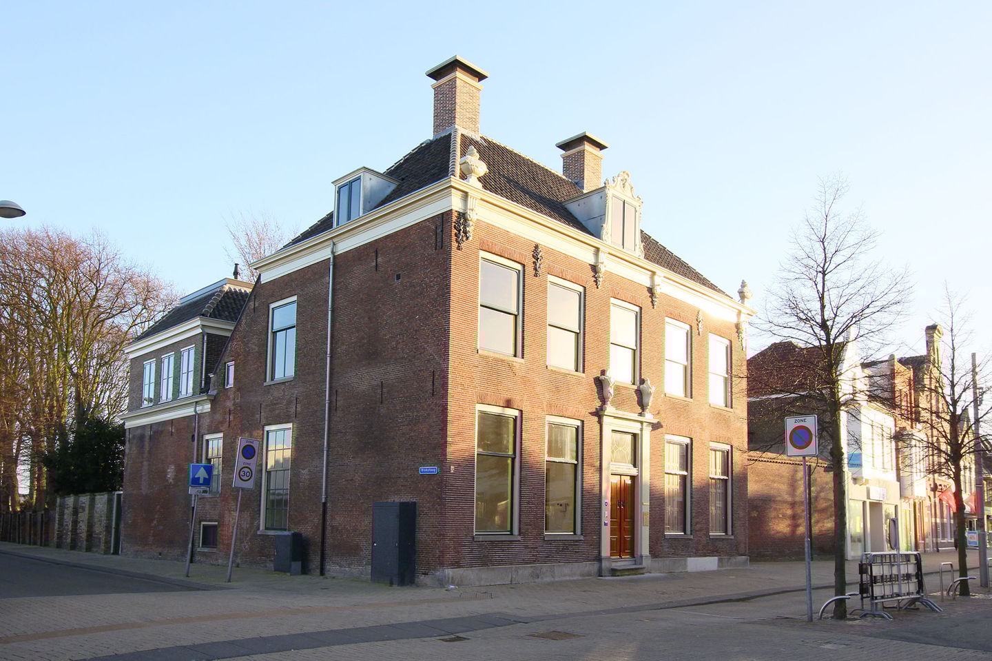 Bekijk foto 1 van Breestraat 101