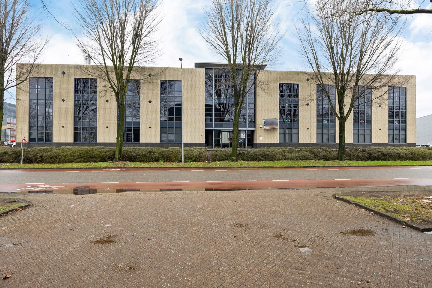 Bekijk foto 1 van tt. Vasumweg 122-124