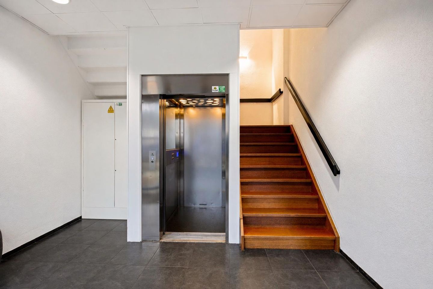 Bekijk foto 4 van tt. Vasumweg 122-124