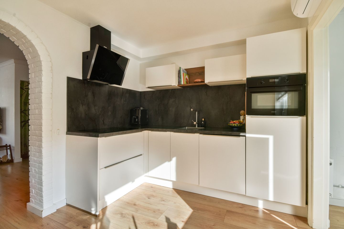 Photo 4 of Prinses Irenestraat 6