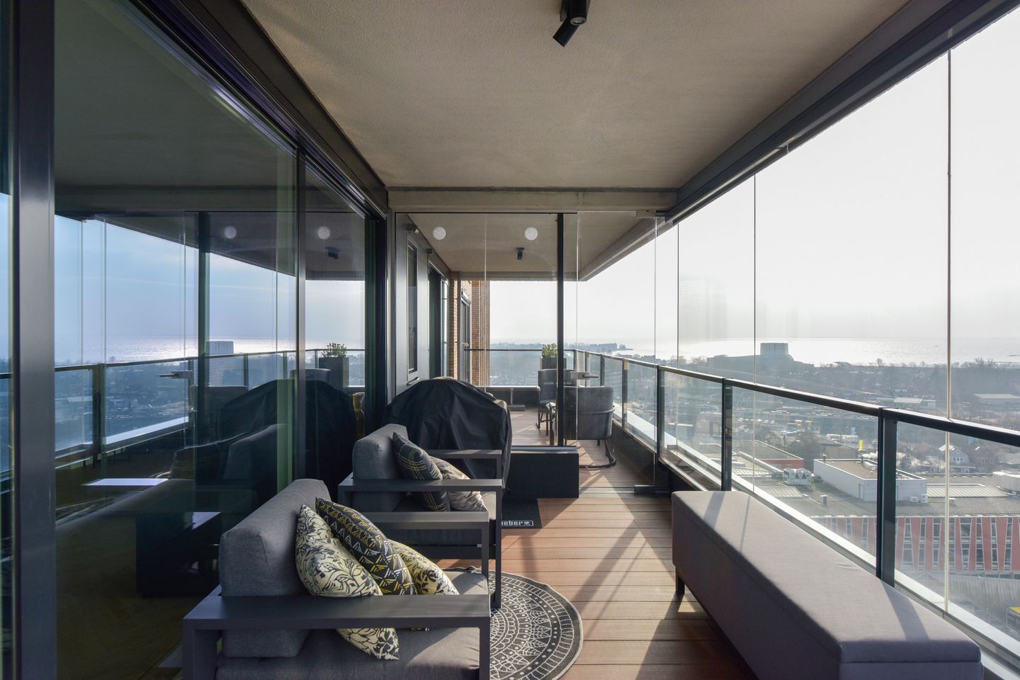 Foto 25 van Leemhorststraat 102