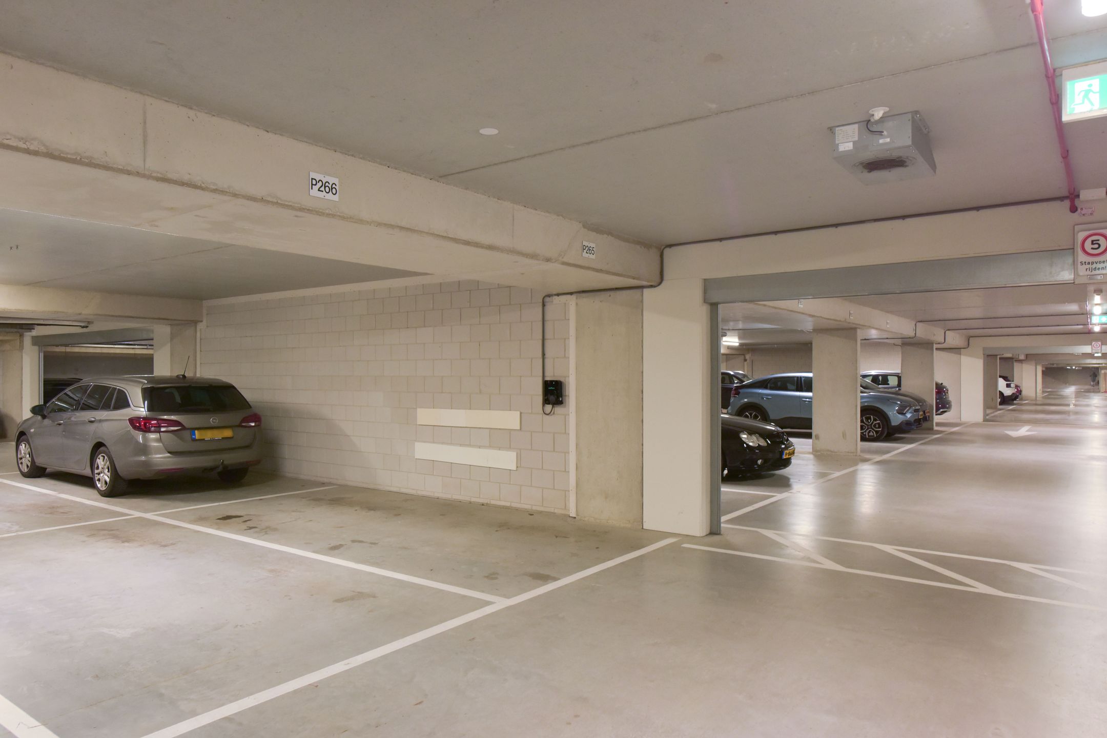 Foto 30 van Leemhorststraat 102