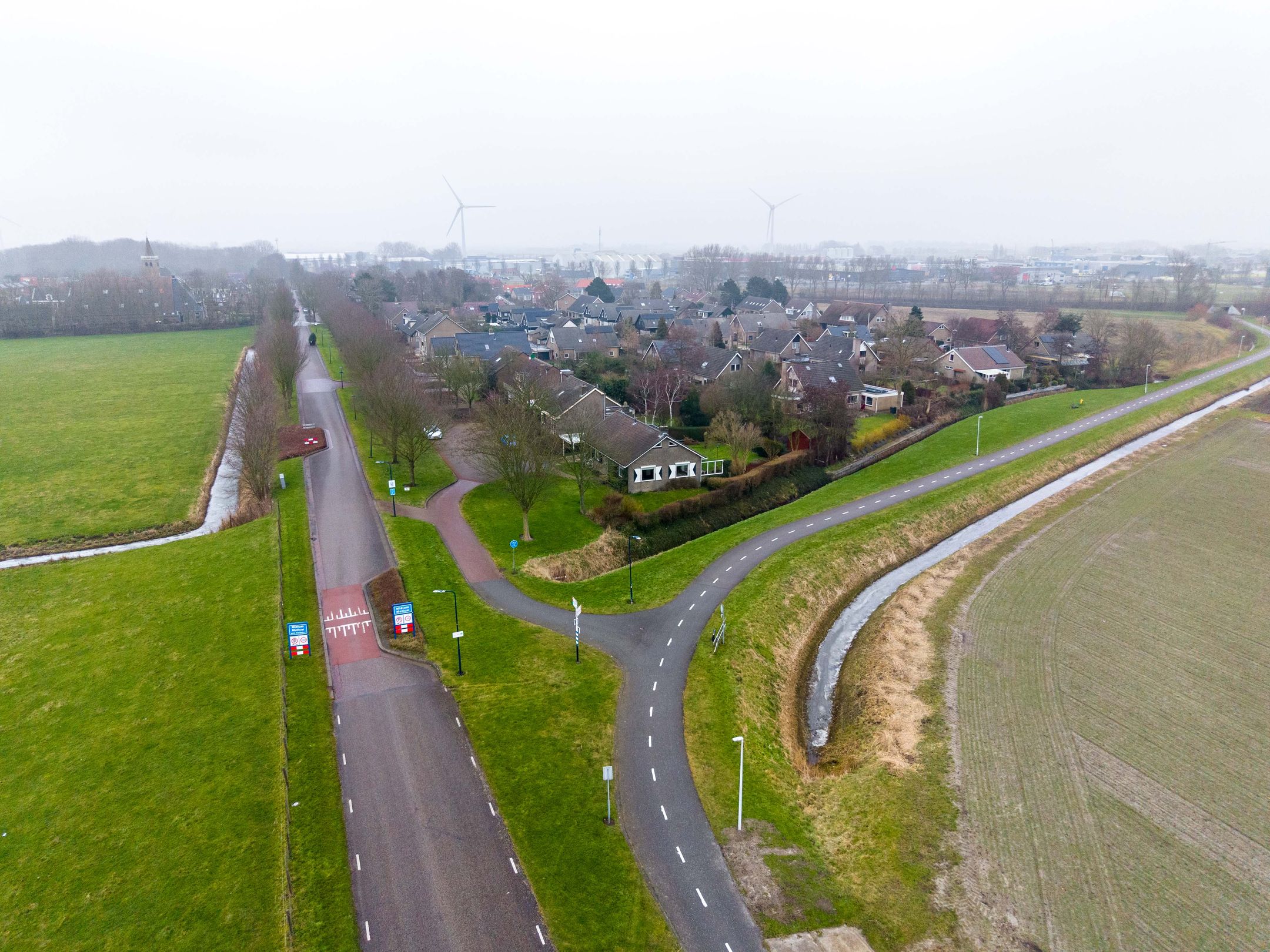 Foto 9 van Harlingerstraatweg 51