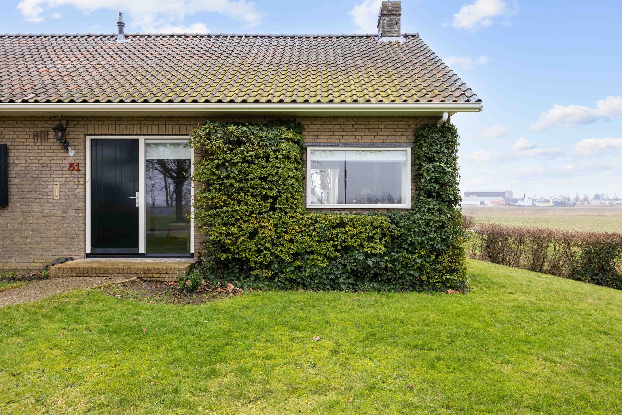 Foto 15 van Harlingerstraatweg 51