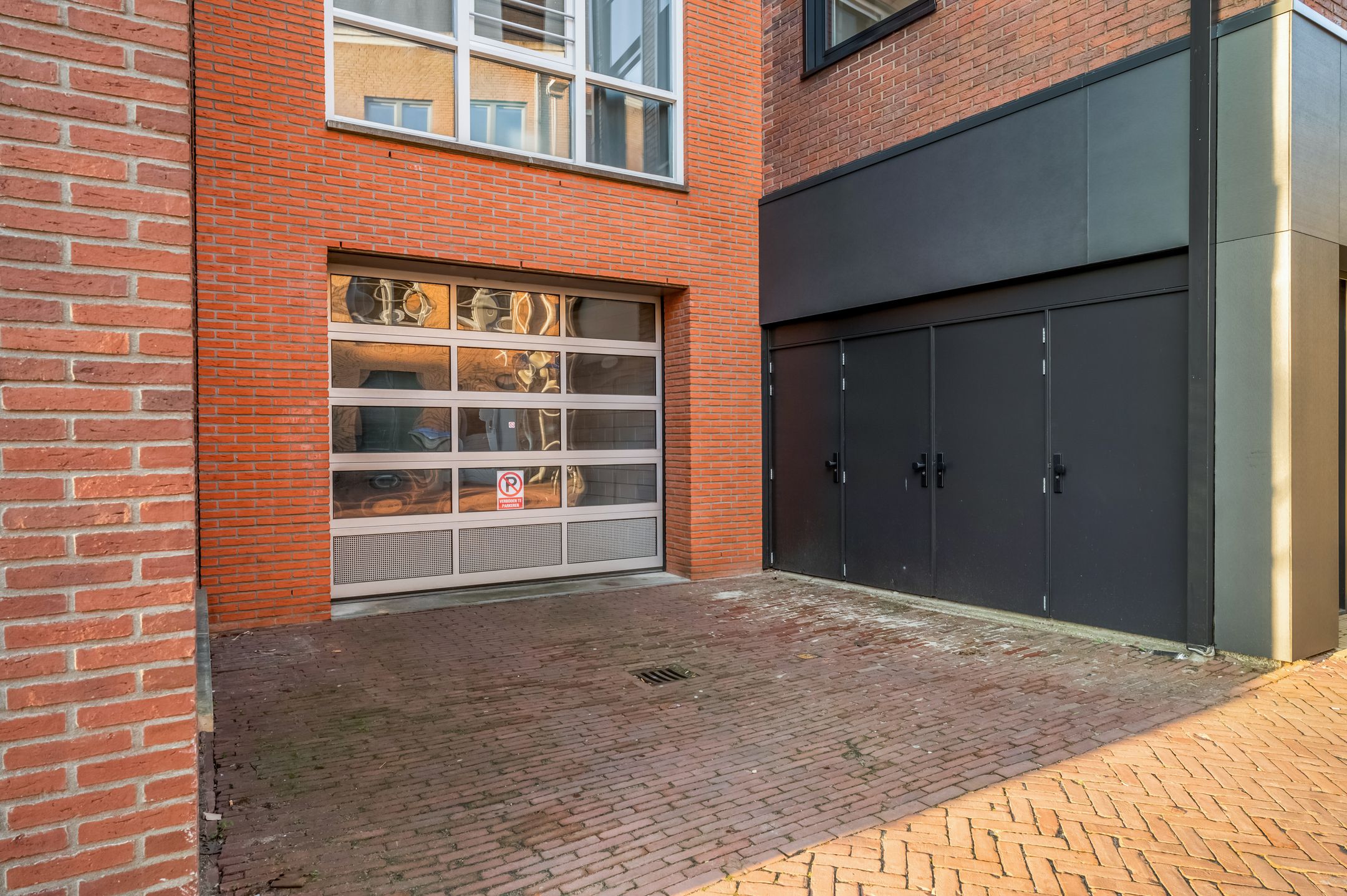 Foto 27 van Raadhuisplein 11-E