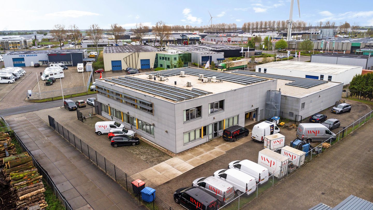 Bekijk foto 3 van Orionweg 28