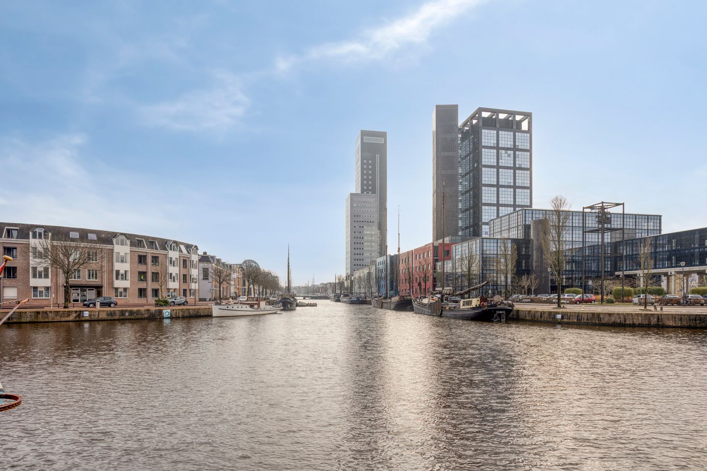 View photo 2 of Westersingel 52