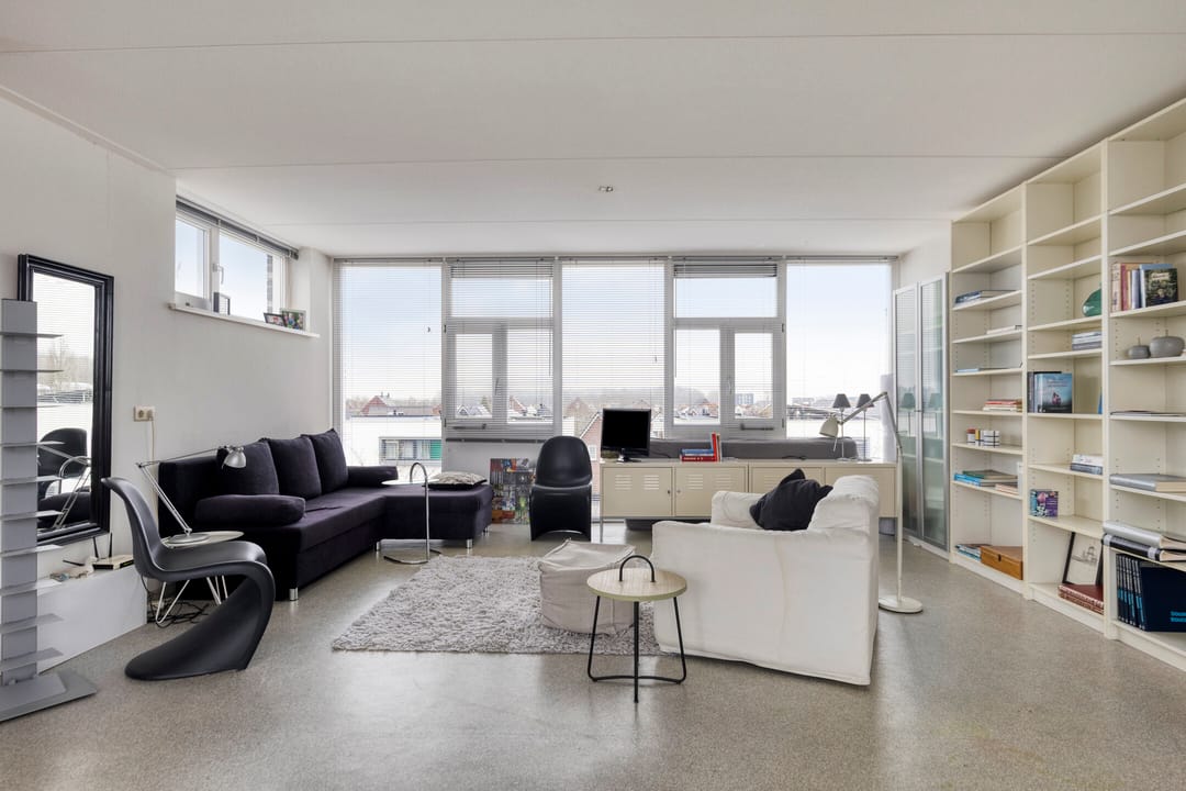 Photo 16 of Scholeksterstraat 11