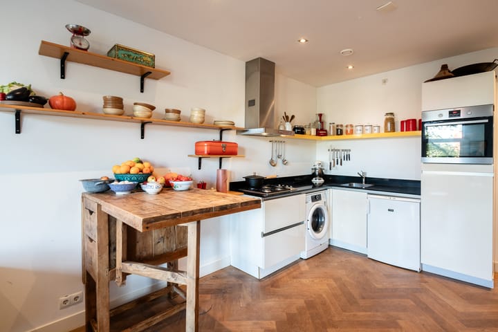 Foto 19 van Borneostraat 18-C