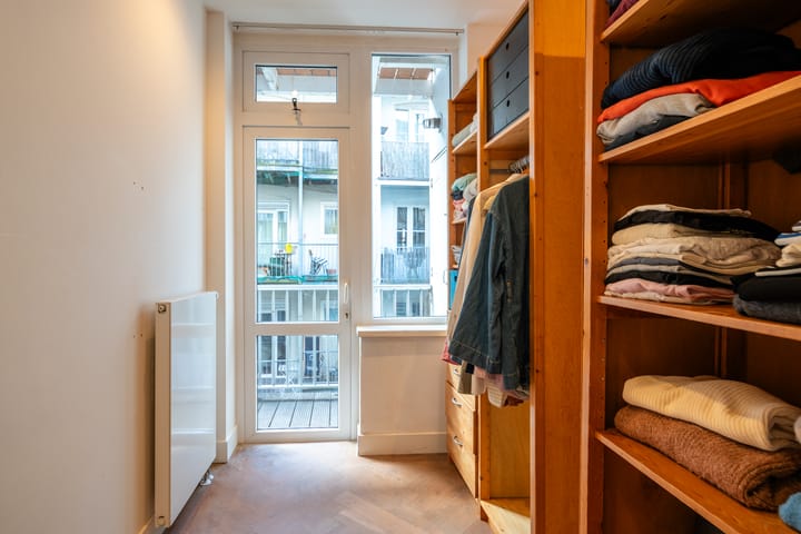 Foto 33 van Borneostraat 18-C