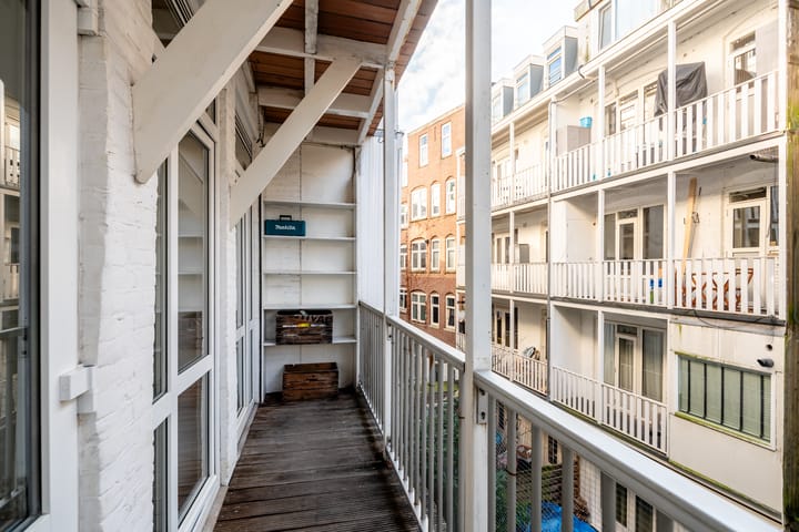 Foto 35 van Borneostraat 18-C