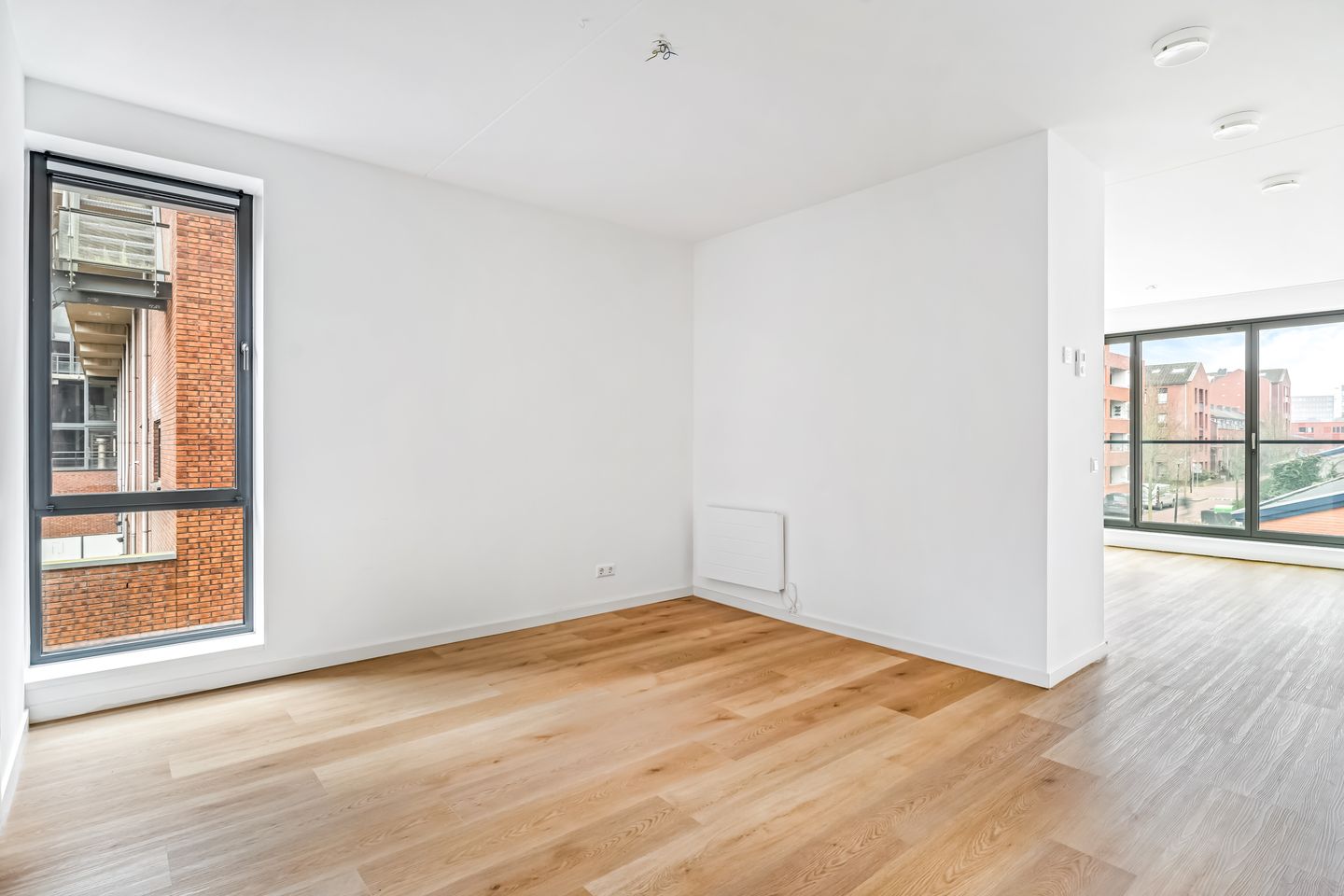 Photo 4 of Drentsestraat 8-C