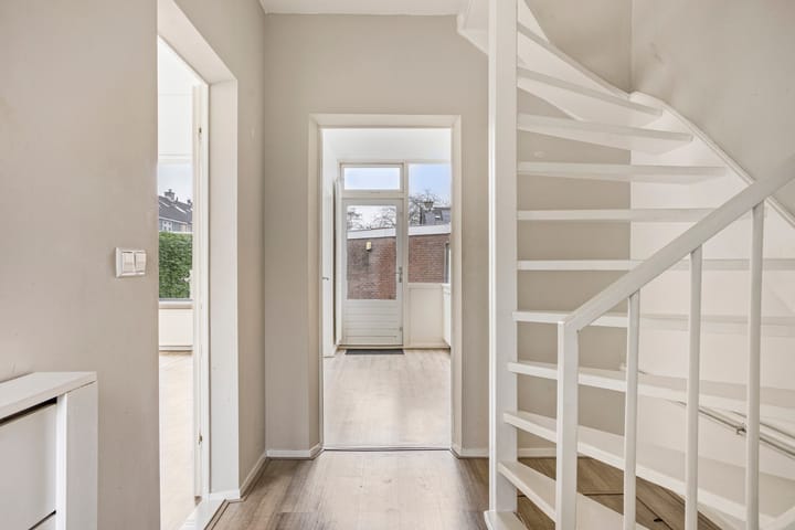 Photo 2 of Bongerd 144