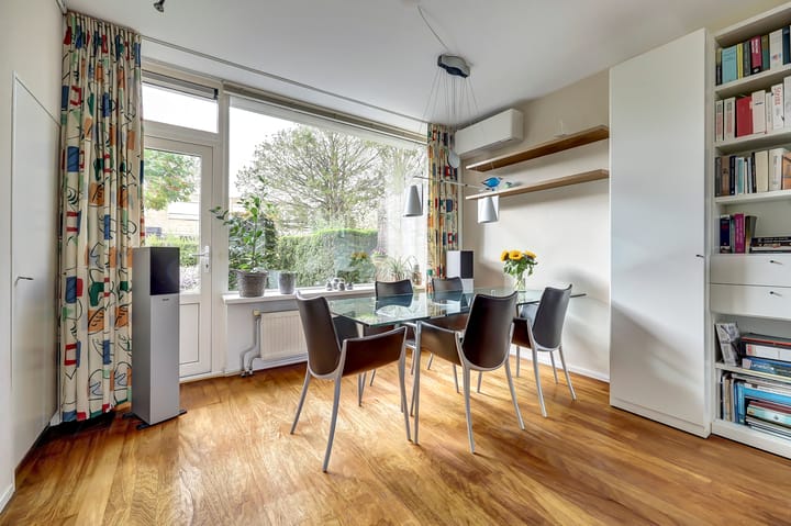 Foto 8 van Essenstraat 48