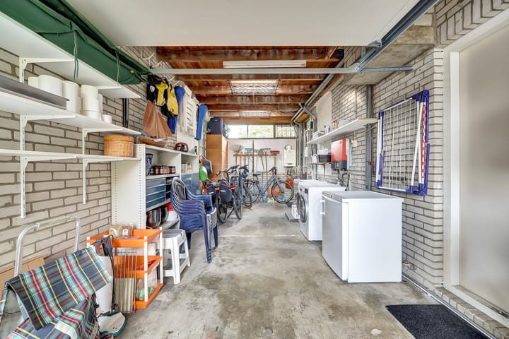 Foto 37 van Essenstraat 48