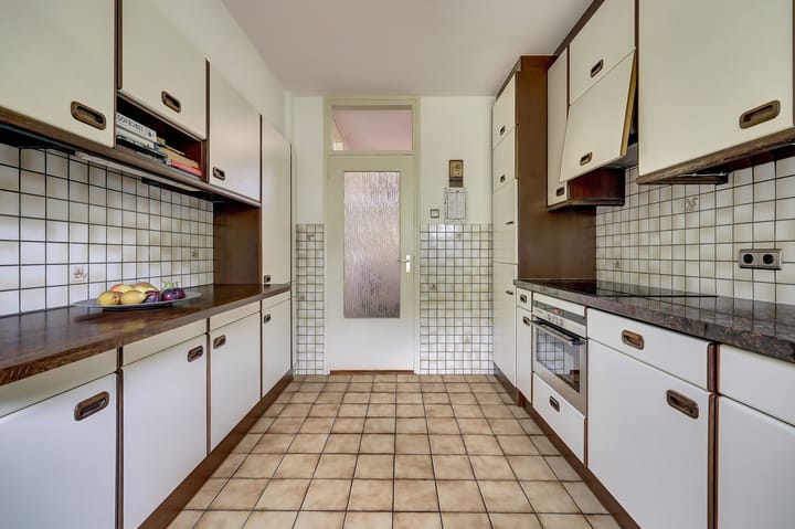 Foto 12 van Essenstraat 48